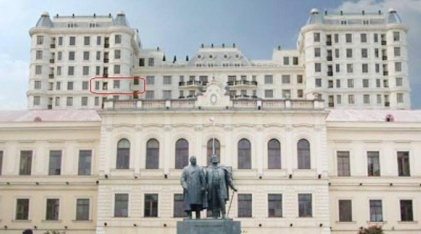 Parilament On Rustaveli 4 Rooms Tbilisi Bagian luar foto